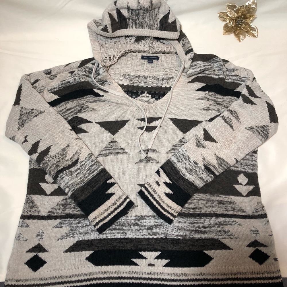 NO FILTER!!! HOODED AMERICAN EAGLE SWEATSHIRT